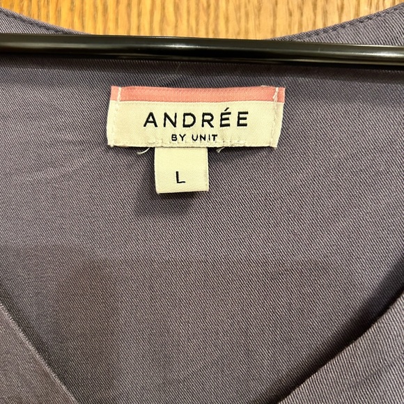 Andrée Ruffled Blouse - Picture 2 of 4